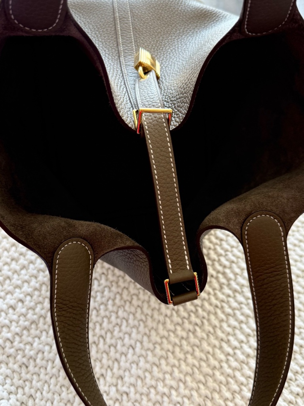 Hermes Picotin Lock 22 Clemence Calf Skin - Etoupe/GHW Hangbag - Picture 2 of 11